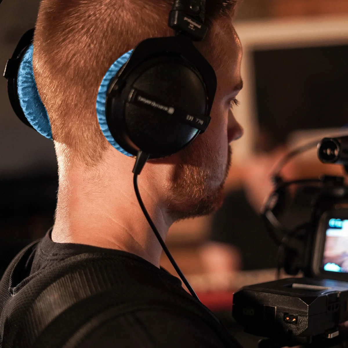 

100Pcs Earphone Protection Headset Covers Comfortable Disposable Sleeve Barrier Prevent Dirty Hair Skin Particles