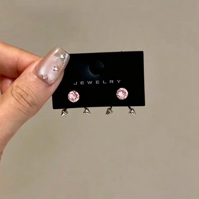 1 Pair Hot Sale Pain-Free Punk Stainless Steel Spike Devil Stud Earrings for Women Spicy Girl Y2K 2000s Unique New Fashion Gift