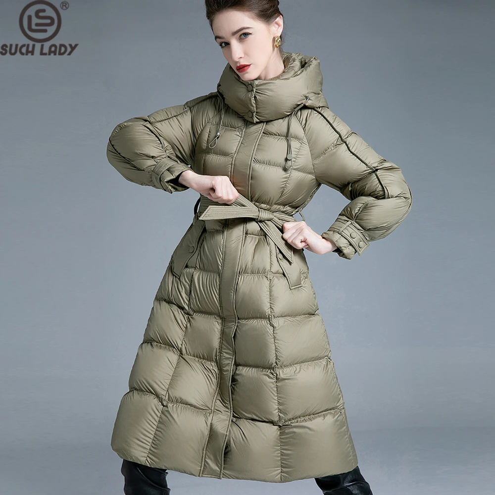 เสื้อโค้ทพัฟเฟอร์มีฮู้ดแบบยาวพิเศษสำหรับผู้หญิง สีเขียวมะกอก แจ็คเก็ตบุใยสังเคราะห์แบบควิลท์ พร้อมปลายแขนเสื้อปรับได้และกระเป๋าด้านหน้า เสื้อคลุม
