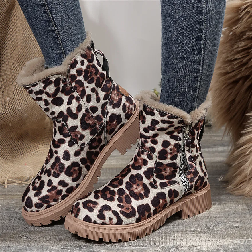 Snow Boots Women's Trend Winter New Plush Thick And Warm Cotton Shoes Leather Fur Integrated Large-Sized Women's Boots