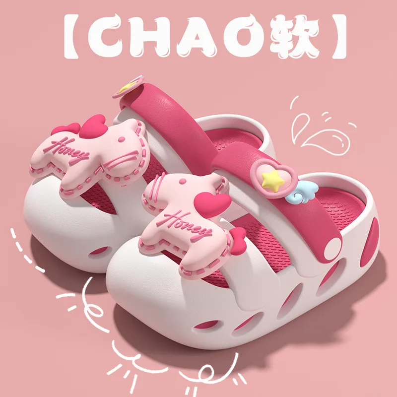 

Модные детские сандалии для девочек 2026 года, летние, новые, милые, универсальные, с мультяшным дизайном, удобные, нескользящие, для пляжа