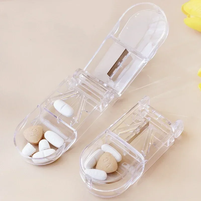 2Pcs Portable Pill Cutter Splitter Divide Medicine Storage Tablet Splitters Cut Slicer Home Pill Cases Dispenser Pill Drugs Box