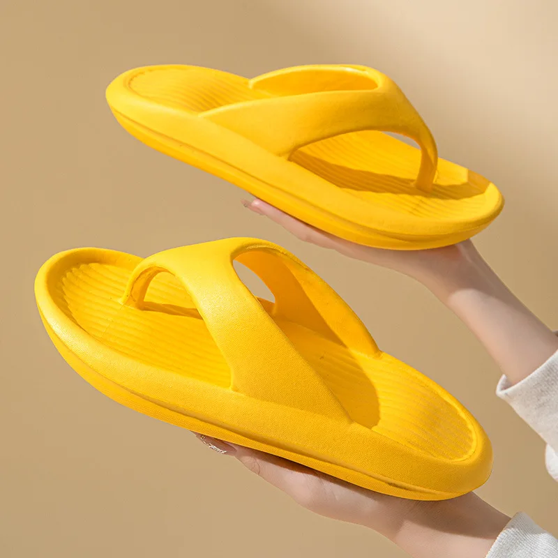 Woman Men Flip Flops Soft Bottom Could Slippers Summer EVA Pool Beach Sandals Indoor Outdoor Summer Platform Non-Slip Slides