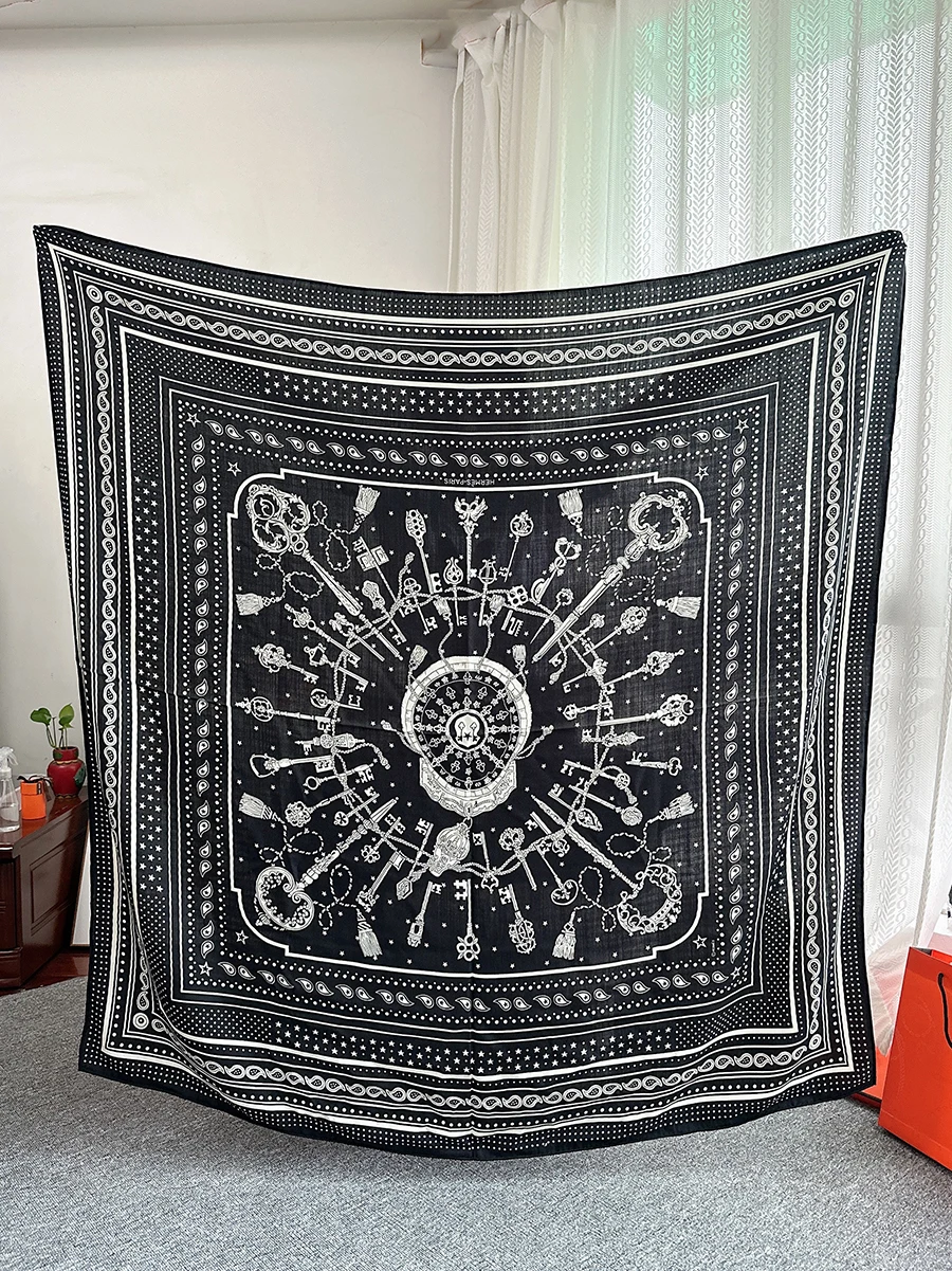 2023 black Key dot autumn winter 140*140 cm scarf 70% cashmere 30% silk scarf wrap for women lady girl gift