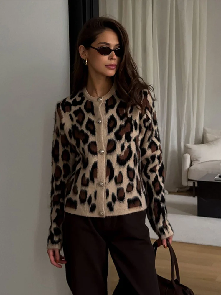  Leopard Print Knit Cardigan For Women O-Neck Single-breasted Long Sleeve Knitwear Sweater 2025 New Casual Female Outwears