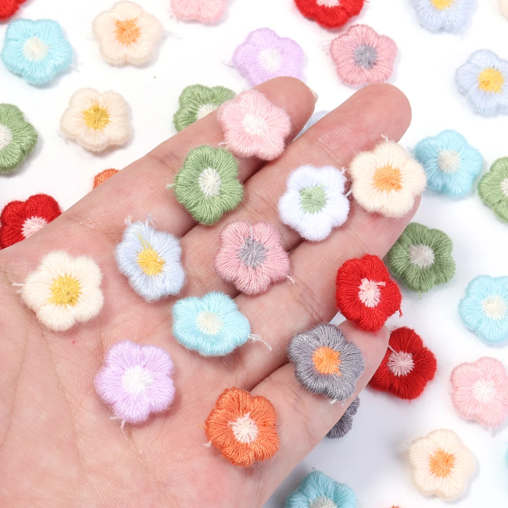 

50Pcs 1.5cm Cute Colorful Flower Appliques DIY Supplies Lace For Wedding Clothing Sewing Accessories Handmade Decoration Patches