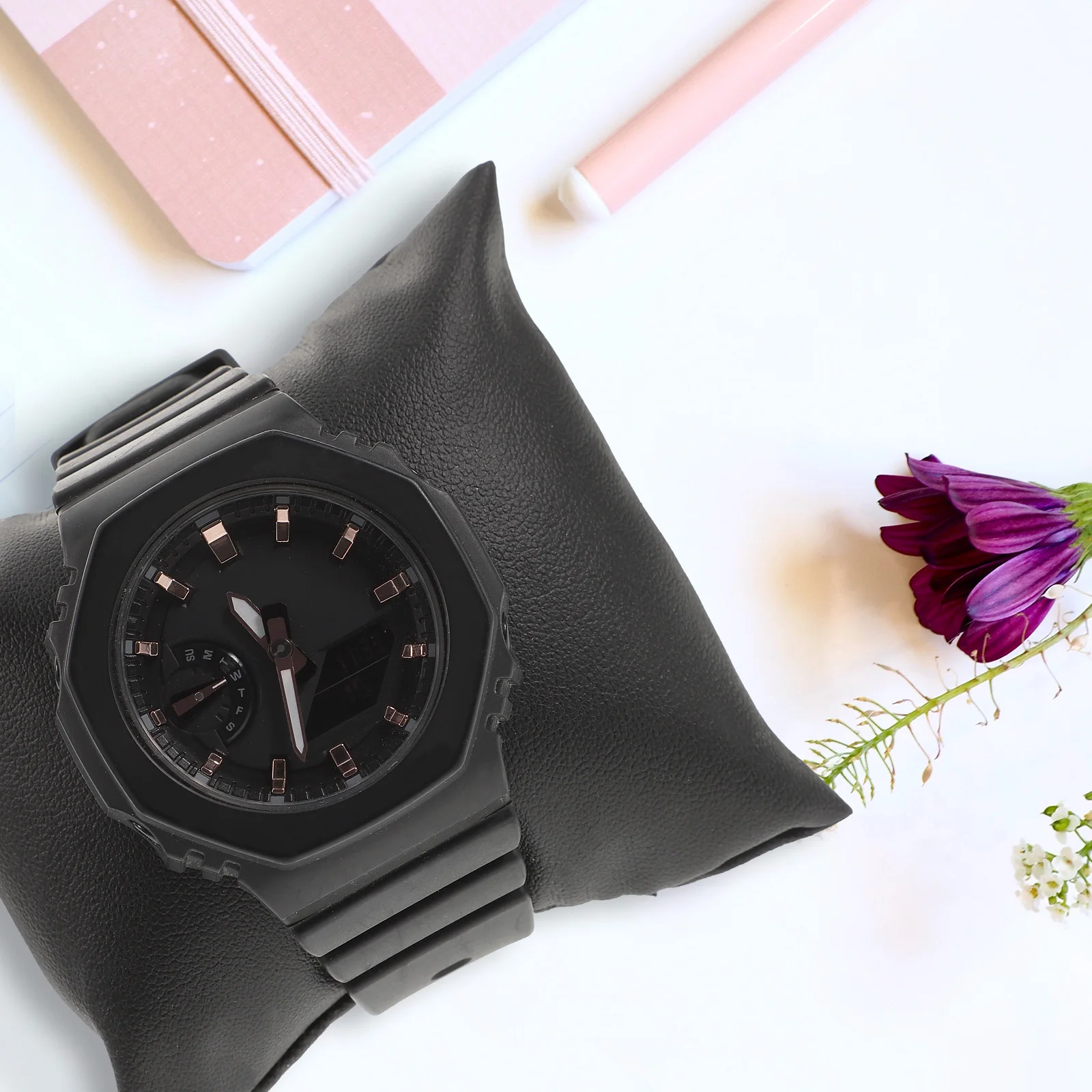 

10Pcs Mini Jewelry Display Pillows Simple Design Bracelet Watch Holder Decorative Small Jewelry Cushion Display Supply