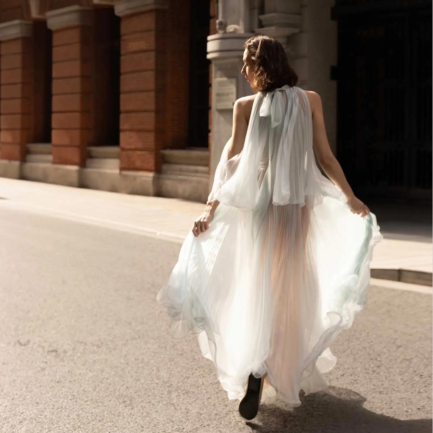 Robe en mousseline de soie plissée fluide, bleu poussiéreux, robes de soirée à plusieurs niveaux, Couture, sans manches, à volants, robe d'événement Unique, 2025