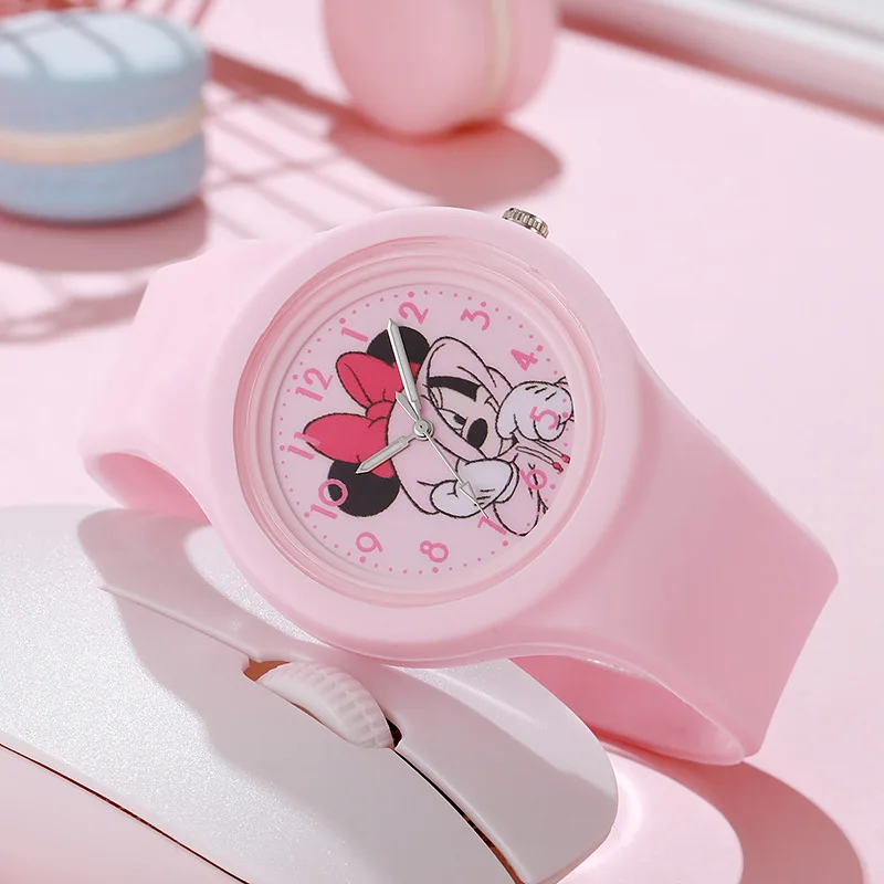 Nuevo reloj de Mickey Mouse para niños, reloj de silicona con dibujos de Minnie Mouse de Disney para niñas, periféricos de animé, regalos de cumpleaños, juguete para niños