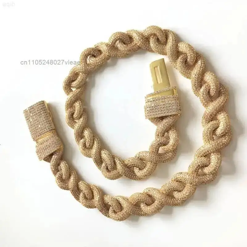 Hot-selling Luxury Jewelry Necklace 12mm Wide Gold Twist Chain S925 Silver Inlaid with Vvs Moissanite Diamond Cuban Chain