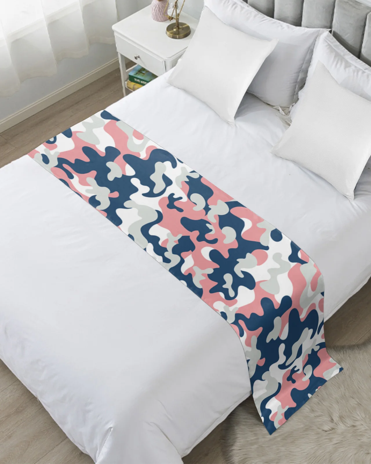 

Camouflage Abstract Fashion Bedspreads Bed Runner Bed Flag Scarf for Home Hotel Decoration Bedding Single Queen King Bed Cover