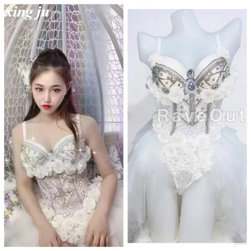

Xing Ju Women Sexy Luxury Rhinestones White Lace Flowers Bodysuit Party Club Costumes Nightclub Singer Dance Wear Stage Outfits