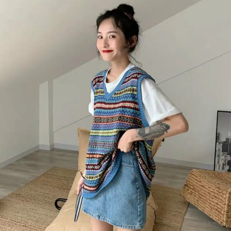 Striped Knitted Sweater Vest Women Vintage V-neck Loose Korean Simple All-match Fashion Female Harajuku Leisure Street-wear Chic