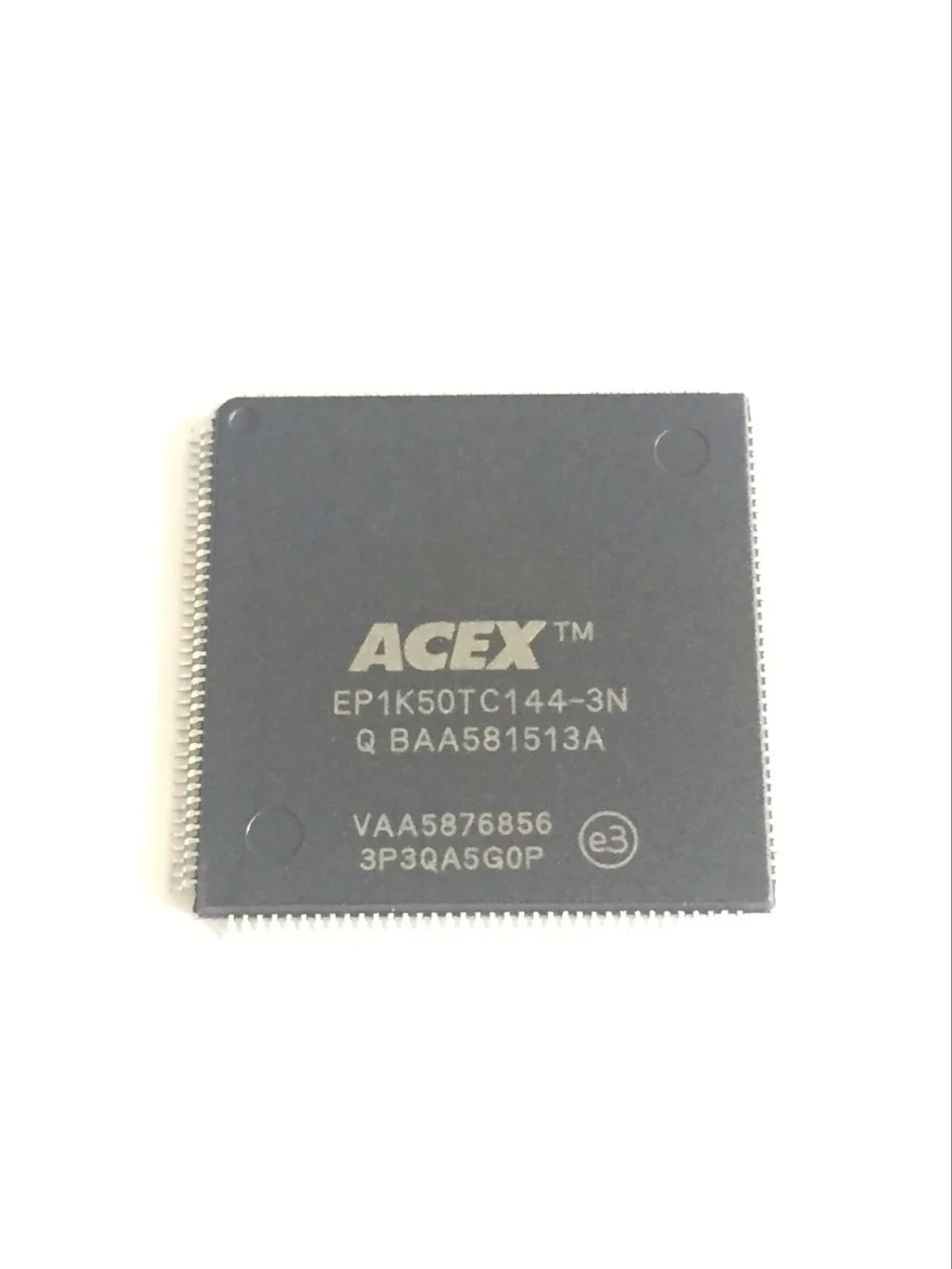 

EP1K50TC144-3N Brand new original chip