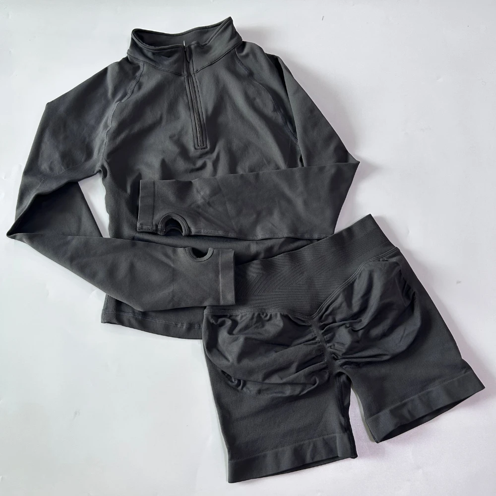 Pericic 2-teiliges Langarm-Yoga-Set für Damen, Halb-Reißverschluss-Jacke, Langarm-Sporttop, Gym-Shorts, Fitnessanzüge, Laufjacken, Workout-Set – Detail 12