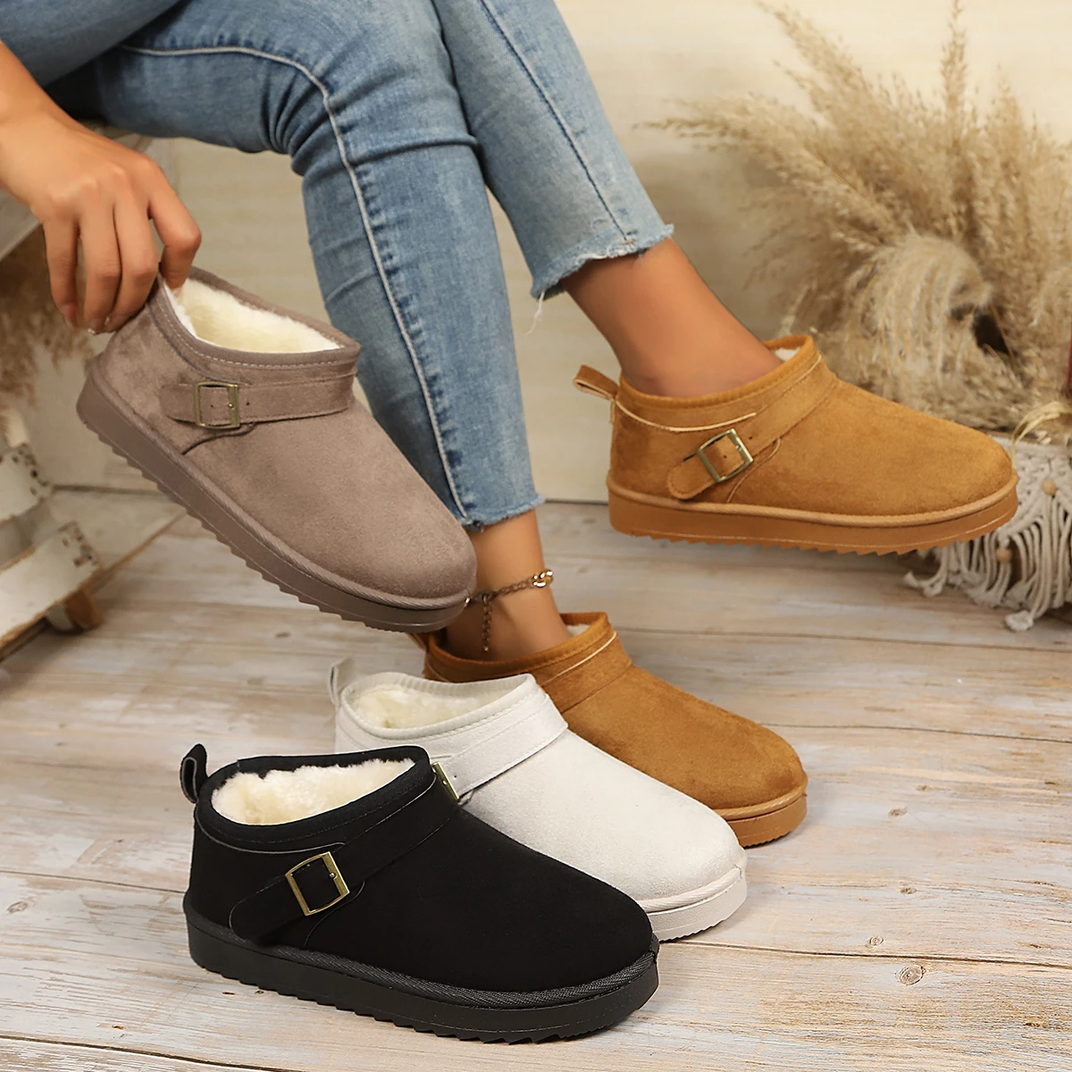 Women Winter Short Snow Boots Buckle Strap Fleece Lined Warm Ankle Boots Suede Non‑Slip Flat Ladies Casual Winter Shoes