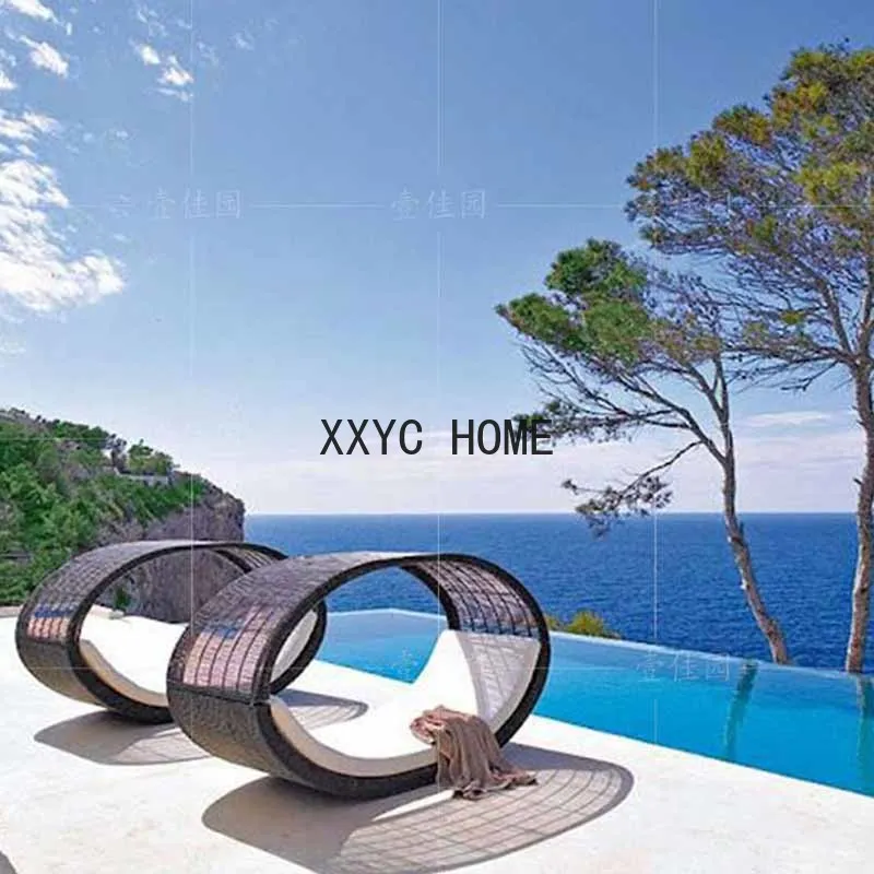 Outdoor Balcony Beach Lounger Swimming Pool Modern Designer Beach Chair Hotel Courtyard Chaise Lounges Outdoor Furniture