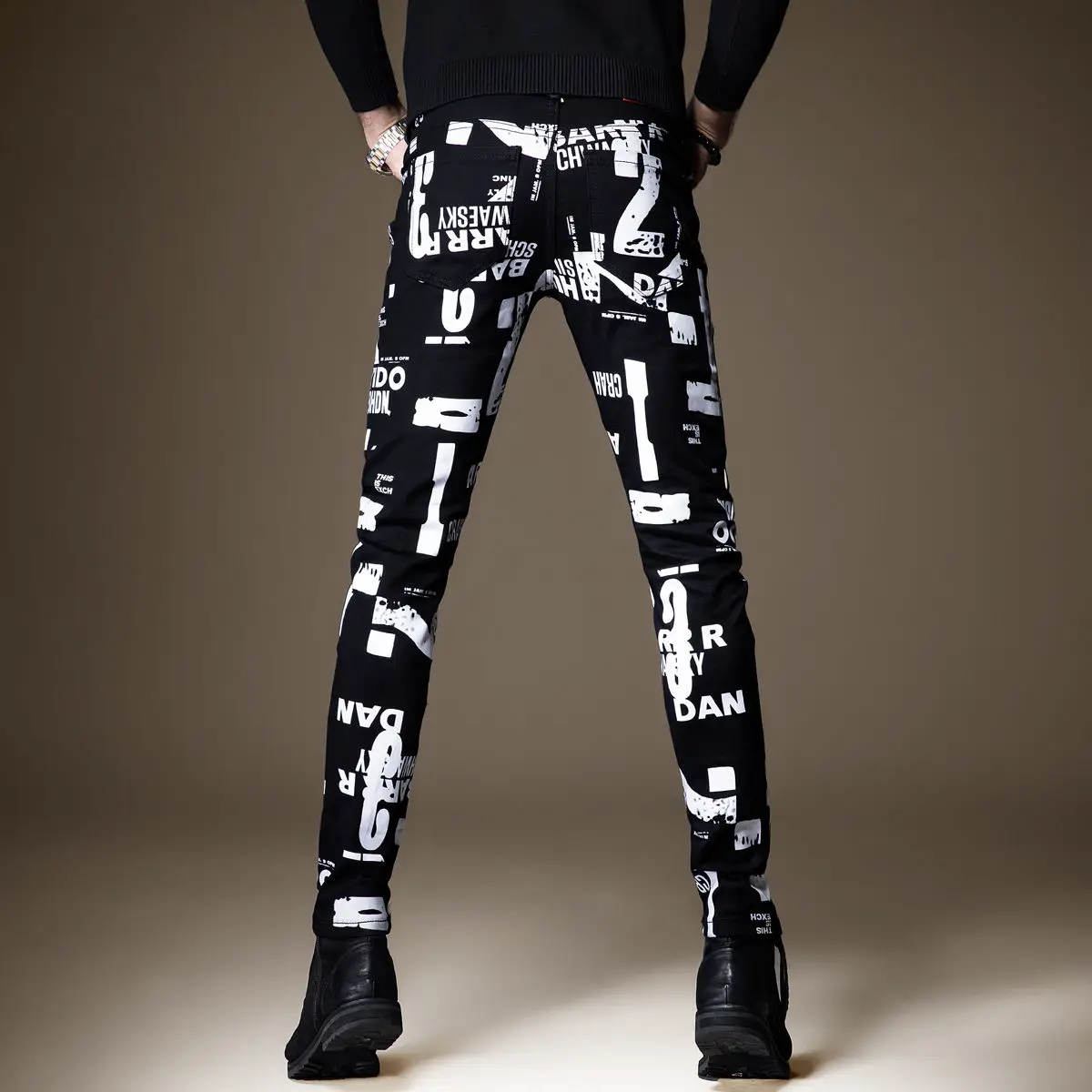 Light Luxury Men’s Slim-fit Stretch Jeans,White Letters Decors Denim Pants, Hip Hop Street Fashion Black Jeans Pants;