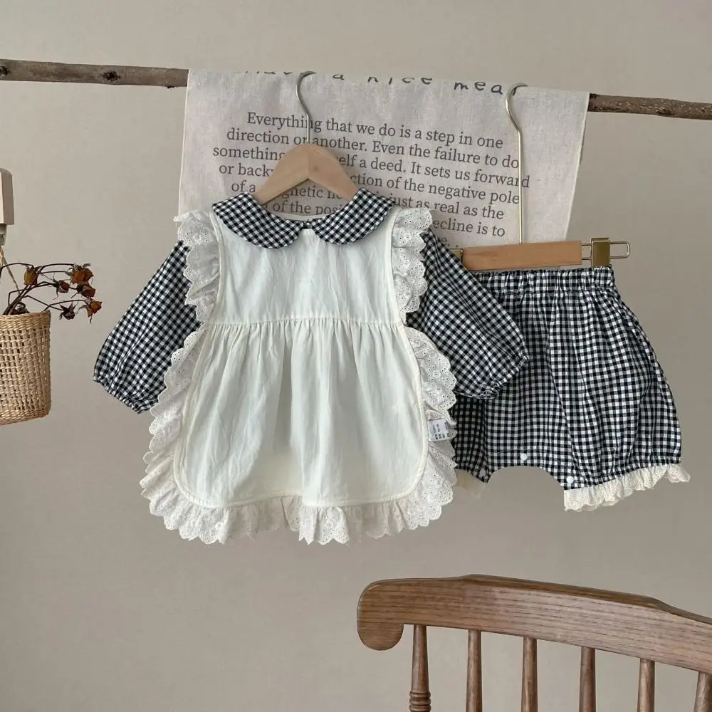 2024 niedlichen Mädchen Set Plaid lange Ärmel lieben Top Mode Shorts Baby Mädchen klassischen Anzug lässig koreanische Neugeborenen Boutique Kleidung