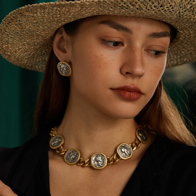 Thumbnail 2 - #44 Best Chunky Chain Necklaces to Buy In 2026