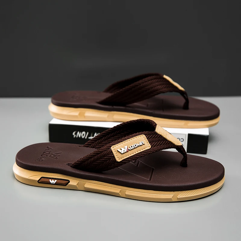 Summer 2026 fashion men’s slip-resistant woven moccasin sandals – comfortable, durable, casual, beach-ready slippers.
