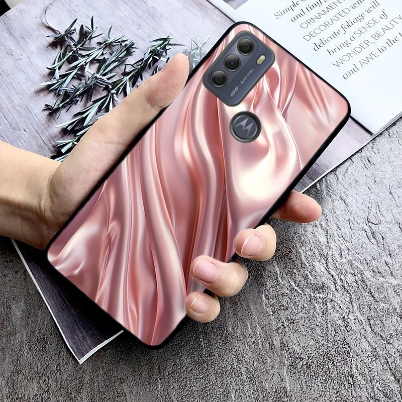 

Phone Case For Moto G85 G55 G05 G14 G75 G31 G50 G10 G20 G30 G60 G13 G32 G84 G54 G53 G72 G24 Power Pink Aesthtic