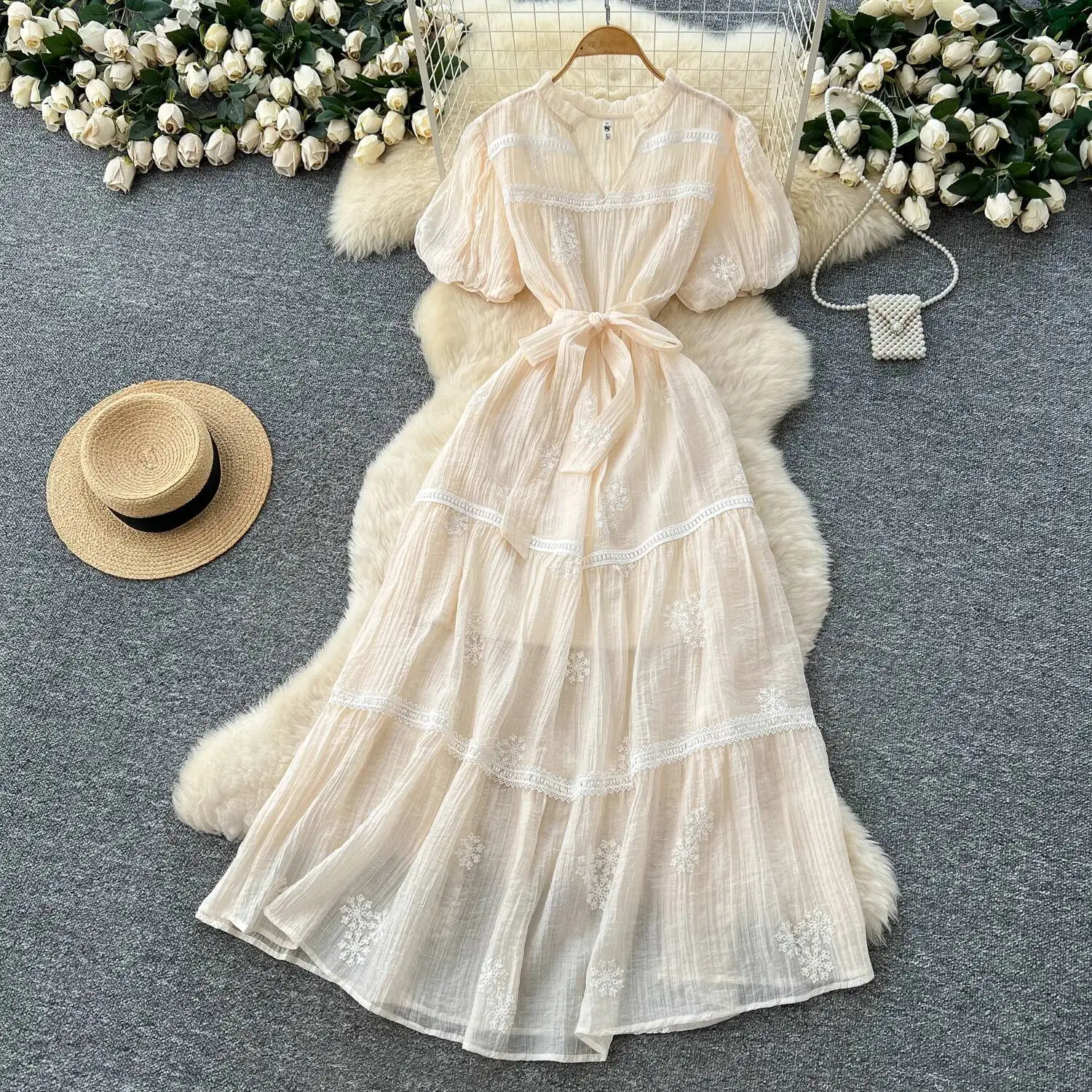 Chic vintage scollo a V maglia ricamata sottile elegante fata moda coreana Boho vestito estivo abbigliamento donna Abito lungo