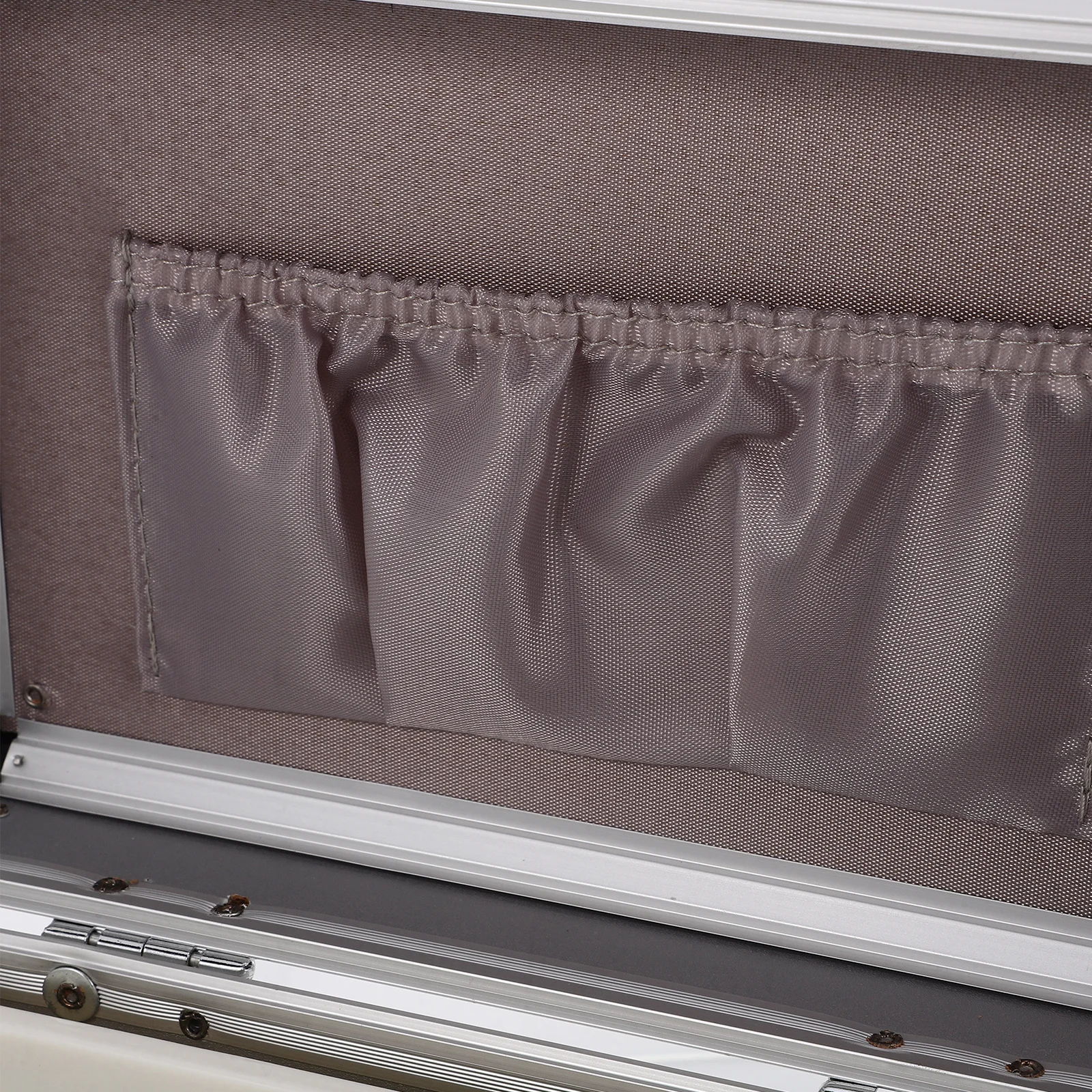 صندوق دواء محمول من سبائك الألومنيوم بطبقة مزدوجة وحقيبة حمل ذات سعة كبيرة مع مقبض منظم تخزين الأدوية للمنزل #5