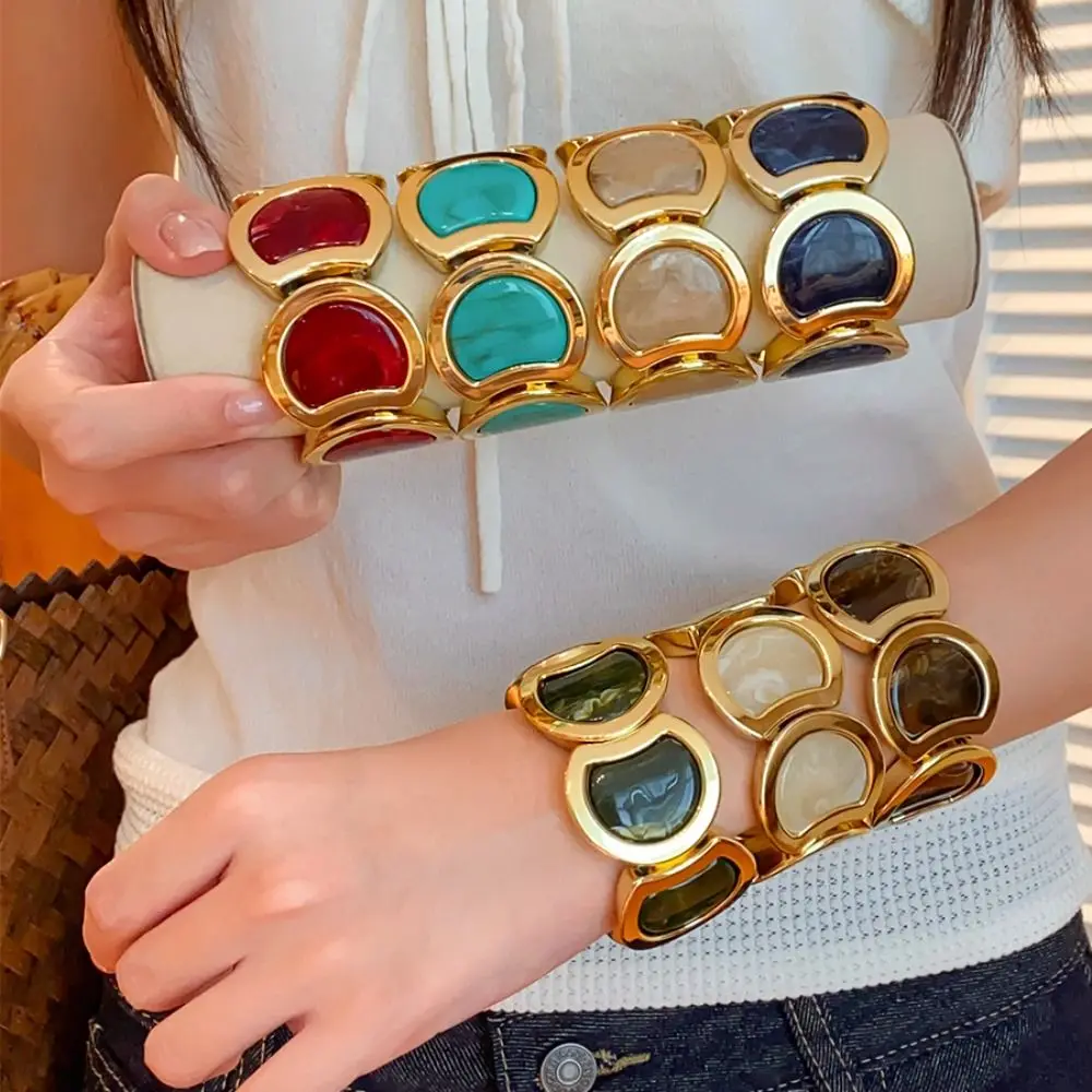 Gold Tone Alloy Acrylic Bracelet Stretch Fit Translucent Panels Women's Stretch Bracelet Geometric Links Chunky Link Bracelet