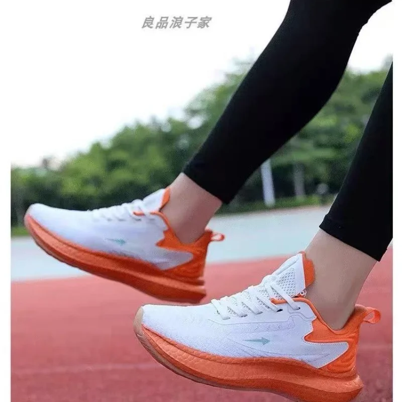 New 2025 Hot Summer Outdoor Casual Marathon Running Shoes Jogging Shoes Carbon Fiber Board Shoes Very Good