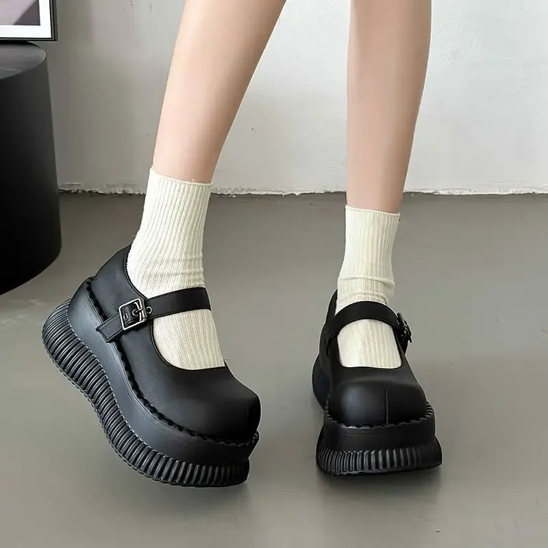 

Thickened Height Women's Sneaker Mary's 2025 Autumn New Style Jk Japanese Versatile Large Head Casual Small Leather Shoe