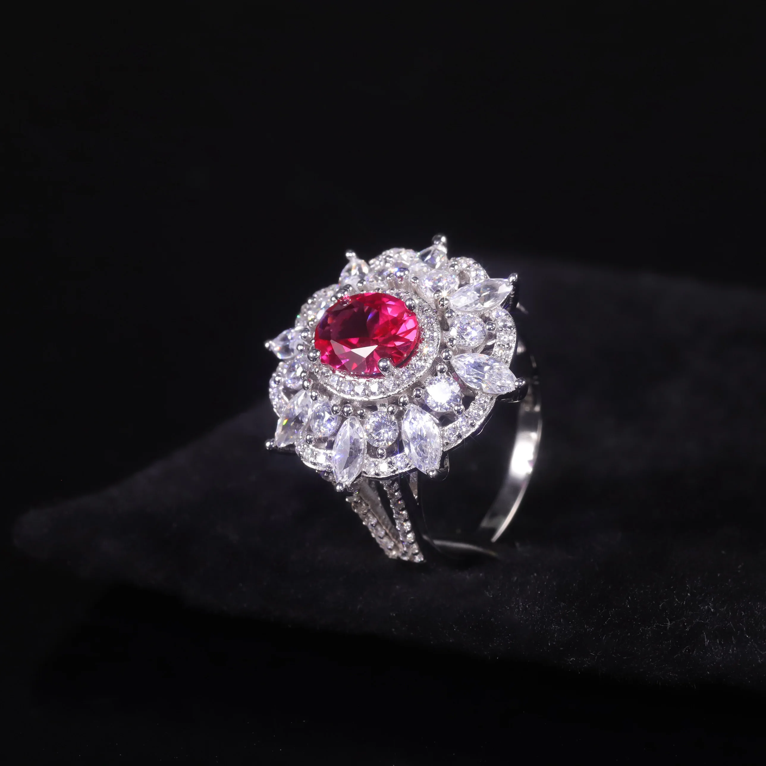 GEM'S BALLET 925 Sterling Silver Vintage Art Deco Wedding Ring Oval Lab Created Ruby Engagement Ring Gift For Women Fine Jewelry