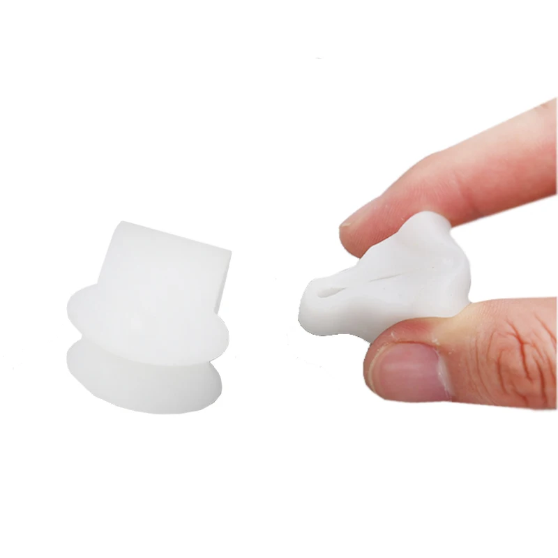 2pcs Soft Silicone Gel Toe Separator Hallux Valgus Bunion Spacers 0verlapping Toes Thumb Corrector Foot Care Tool C1587 2pcs So