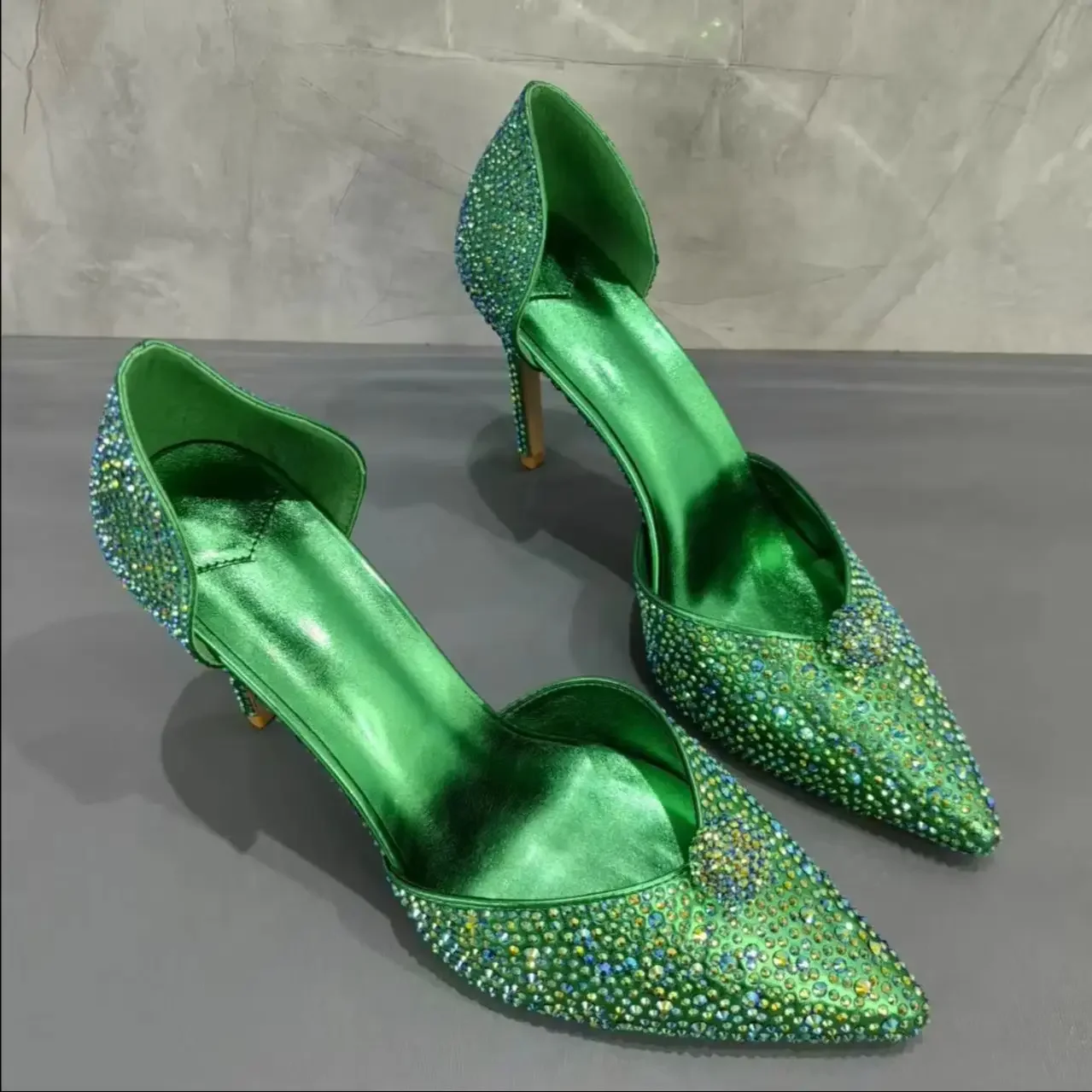 

Pointed Closed Toe Hollow Slip On Single Shoes Full Green Rhinestone Leather Women Pumps 8cm 10cm 12cm Stiletto High Heels Party