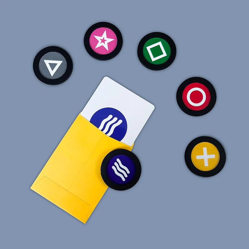 Chip di previsione dei virus ESP Previsione dei virus Predicazioni Semplici oggetti di scena magici da primo piano Illusioni performanti Espedienti Mentalismo