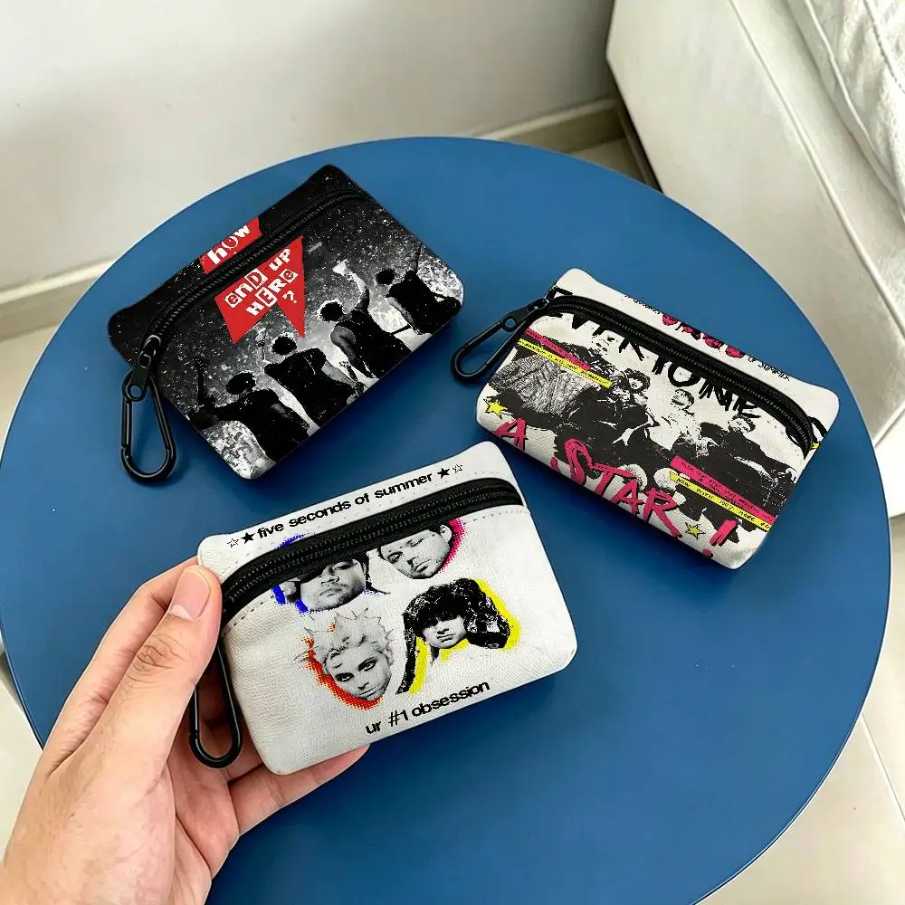 Singer 5 Seconds of Summer Lightweight Oxford Fabric Coin Purse Carabiner Hook Design Mini Card Key Organizer Bag