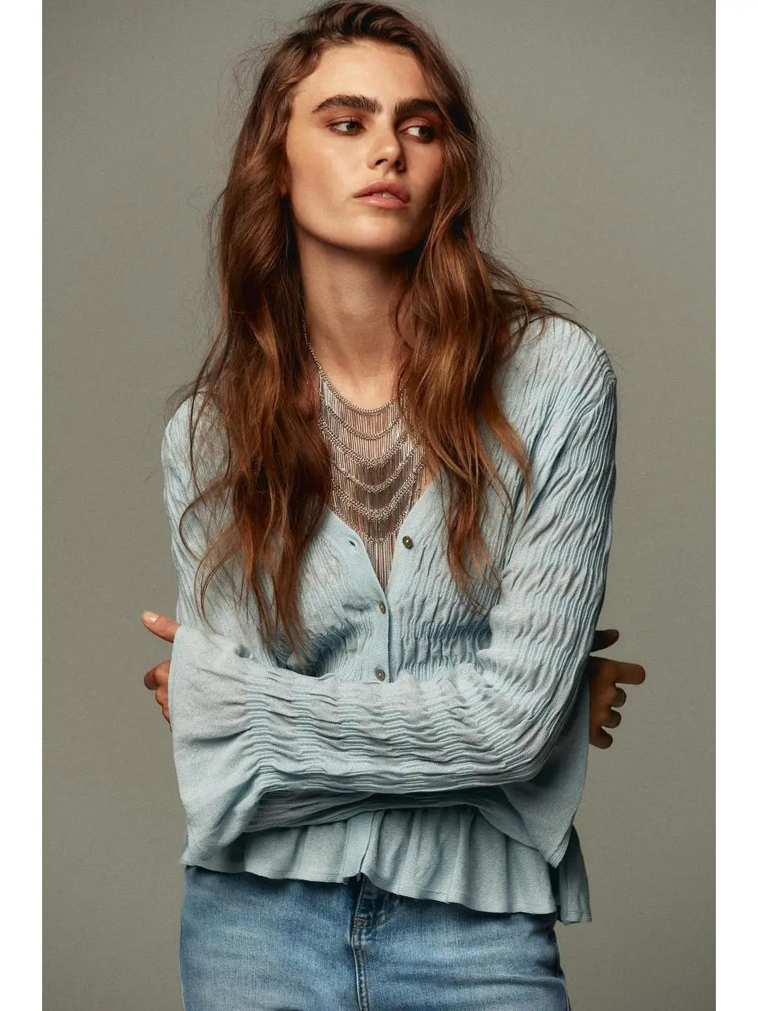 เสื้อสเวตเตอร์ถักไหมพรมผู้หญิง แขนยาว คอวี ติดกระดุม แต่งระบายหลายชั้น สไตล์แฟชั่นฤดูใบไม้ร่วง