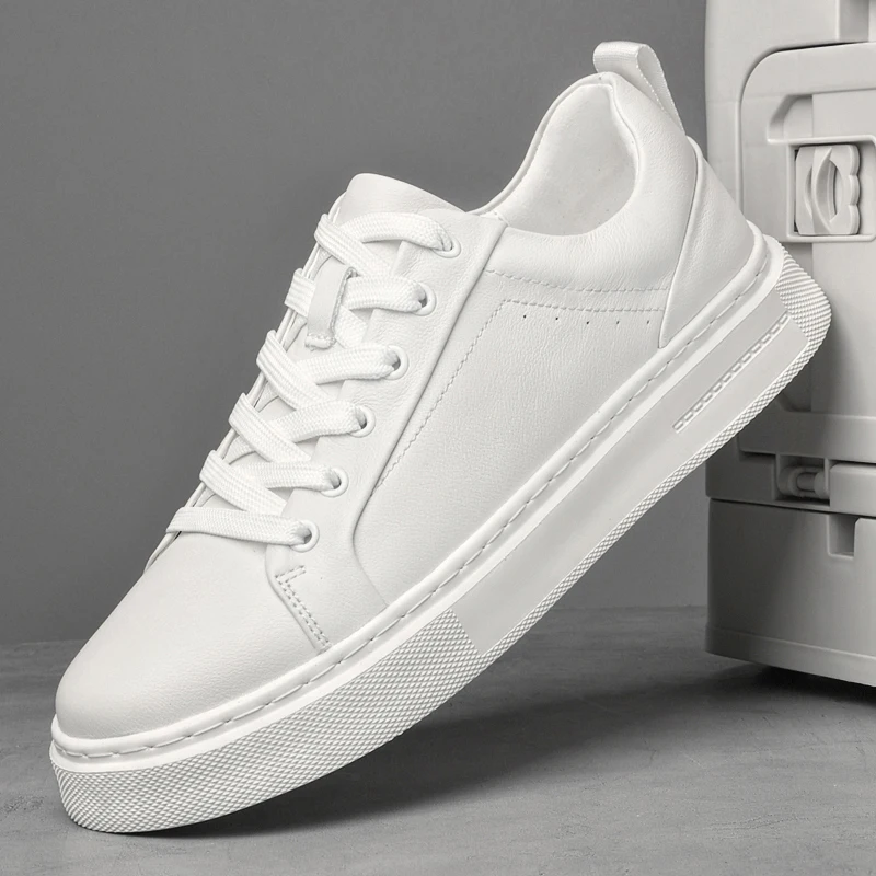 

High End Autumn New Men Casual Fashionable Board Shoes Simple Breathable Thick Sole Height Increasing Youthful Sports Shoes