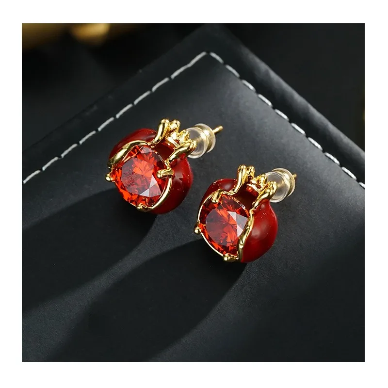 

New High-end Unique Personality Exquisite Versatile Red Pomegranate Earrings Temperament Heavy Industry Earrings