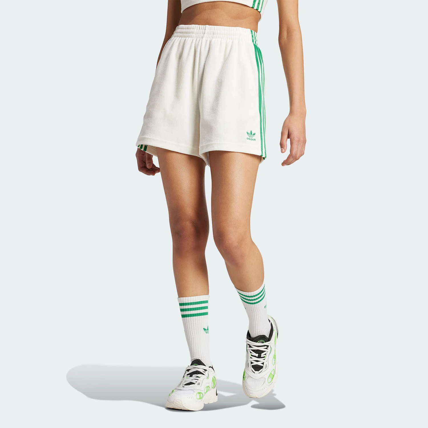 Offizielle authentische RESORT SHORT schlichte klassische Damen-Shorts von Adidas JH0617