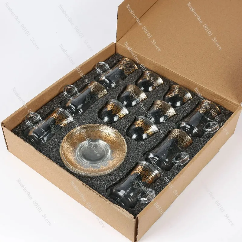 Elegantes Türkisches Kaffee- und Teeservice im Nahost-Stil, 18-teiliges Set mit Goldfolie, Transparente Luxus-Gläser mit Untertassen und Löffeln