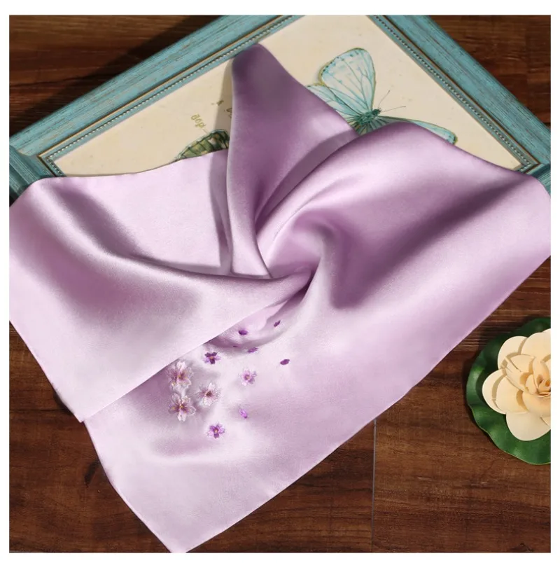 Su borduurwerk zijden zakdoek handgeborduurd gipskruid borduurwerk dubbellaags moerbeizijde zakdoek cadeau