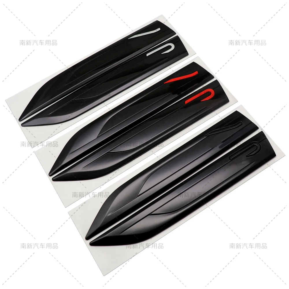2 Pcs Car Styling Fender Side Badge New R Emblem Sticker For VW Golf 8 2019 2020 2021 2022 2023 MK8 Auto Accessories