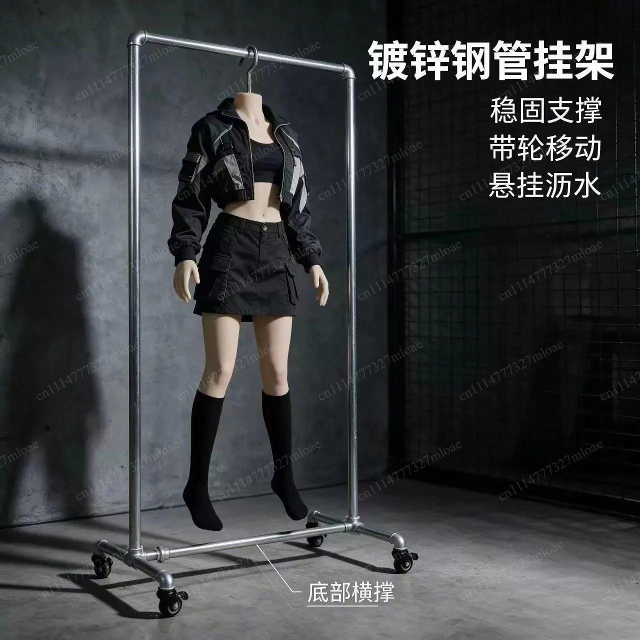 Doll support rack, hanger, bathing and dressing storage hanger, free hook m16 interface