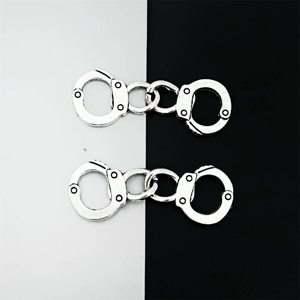 10pcs Trendy Alloy Silver Color Handcuffs Connecter Charms For DIY Necklace Bracelet Jewelry Making Accessoriess