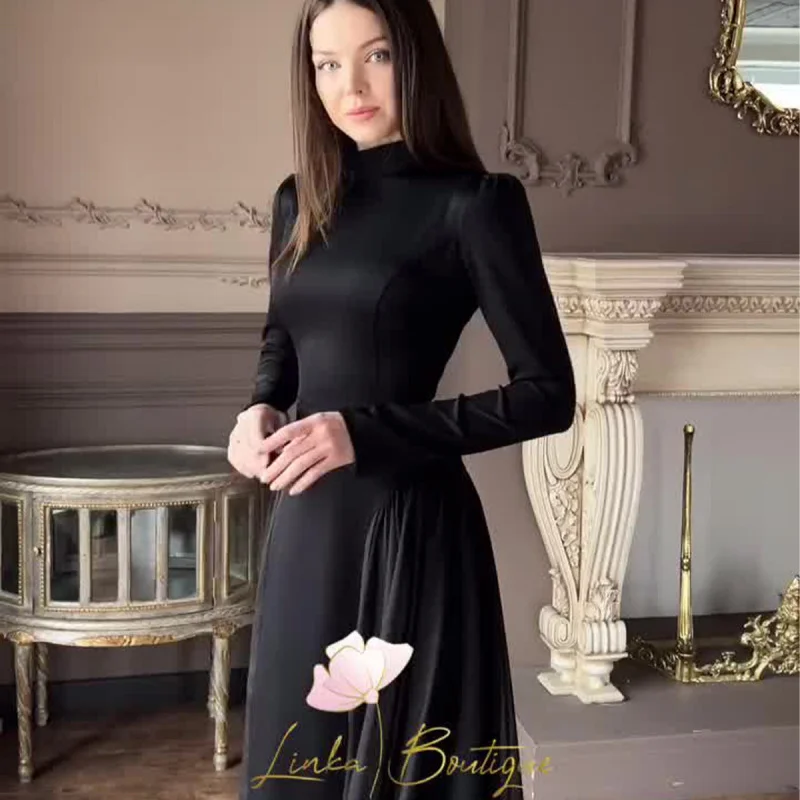 

2025Spring Elegant Long Sleeve Design Round Neck Black Dress Long Dress for Women