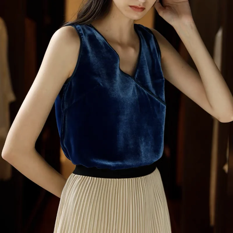 Women 2026 Fashion elegant Solid gold velvet Vest  Chic Vintage Outerwear velour tank tops office lady work vest plus size tanks