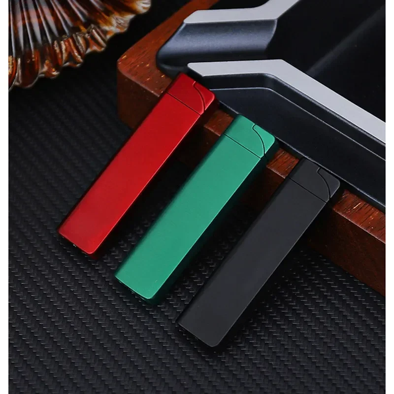 Metal Portable Inflatable Lighter Windproof Direct Spray Green Flame Igniter, Simple And Mini, Can be Placed in a Cigarette Box