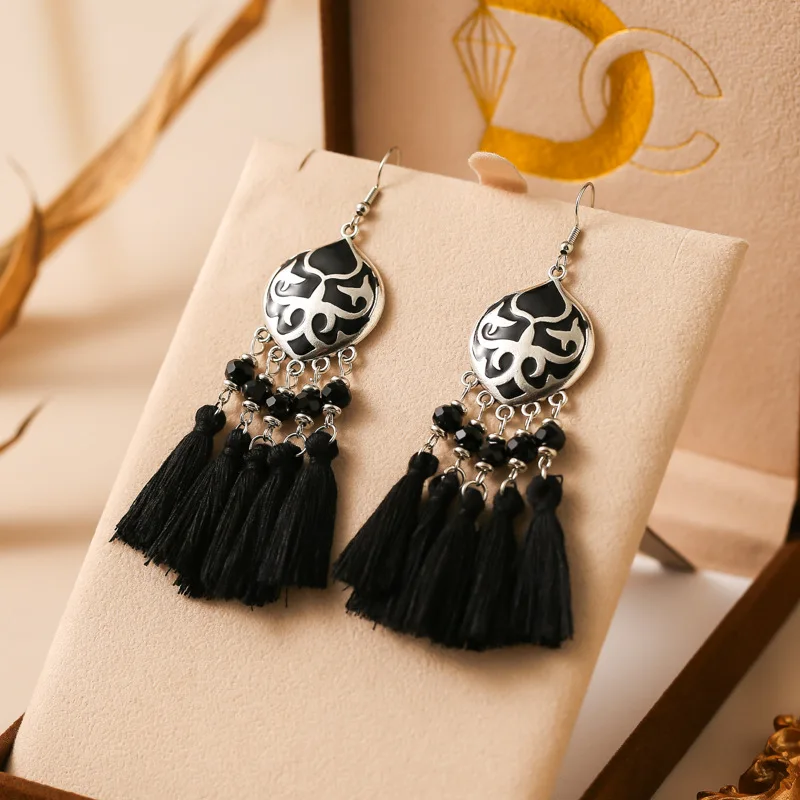 Vintage Ethnische Bunte Quaste Ohrringe für Frauen Elegante Pfirsich Herz Kristall Legierung Ohrring Party Hochzeit Täglichen Schmuck – Detail 4