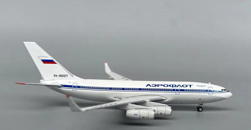 ロシアの通気性のある航空機モデル,1/400ファイン,11781 °,IL-96完成,合金コレクション,モデルRA-96007